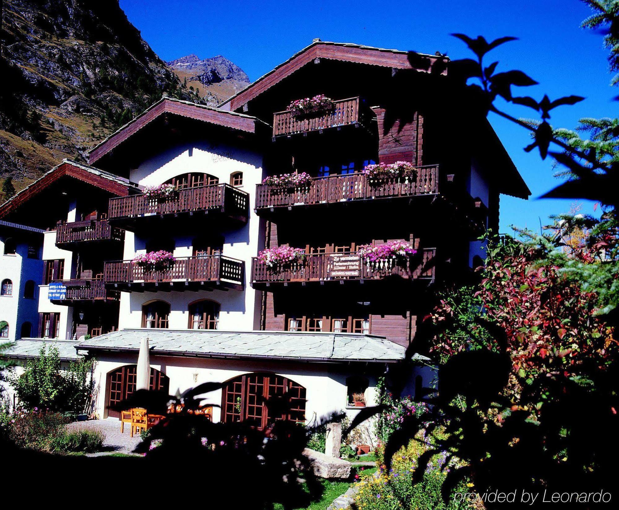 Hotel Pollux Zermatt Exterior photo